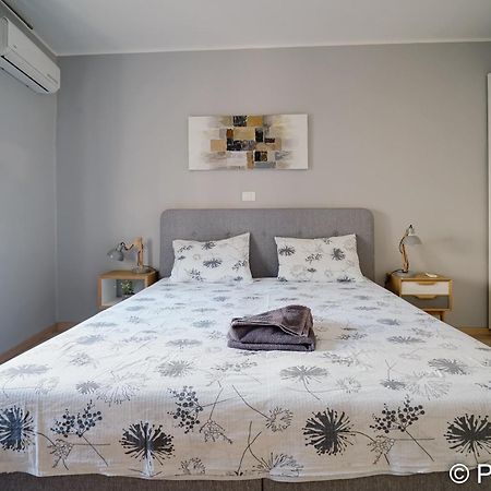 Piazza Foro With Free Parking Apartment Pula Luaran gambar