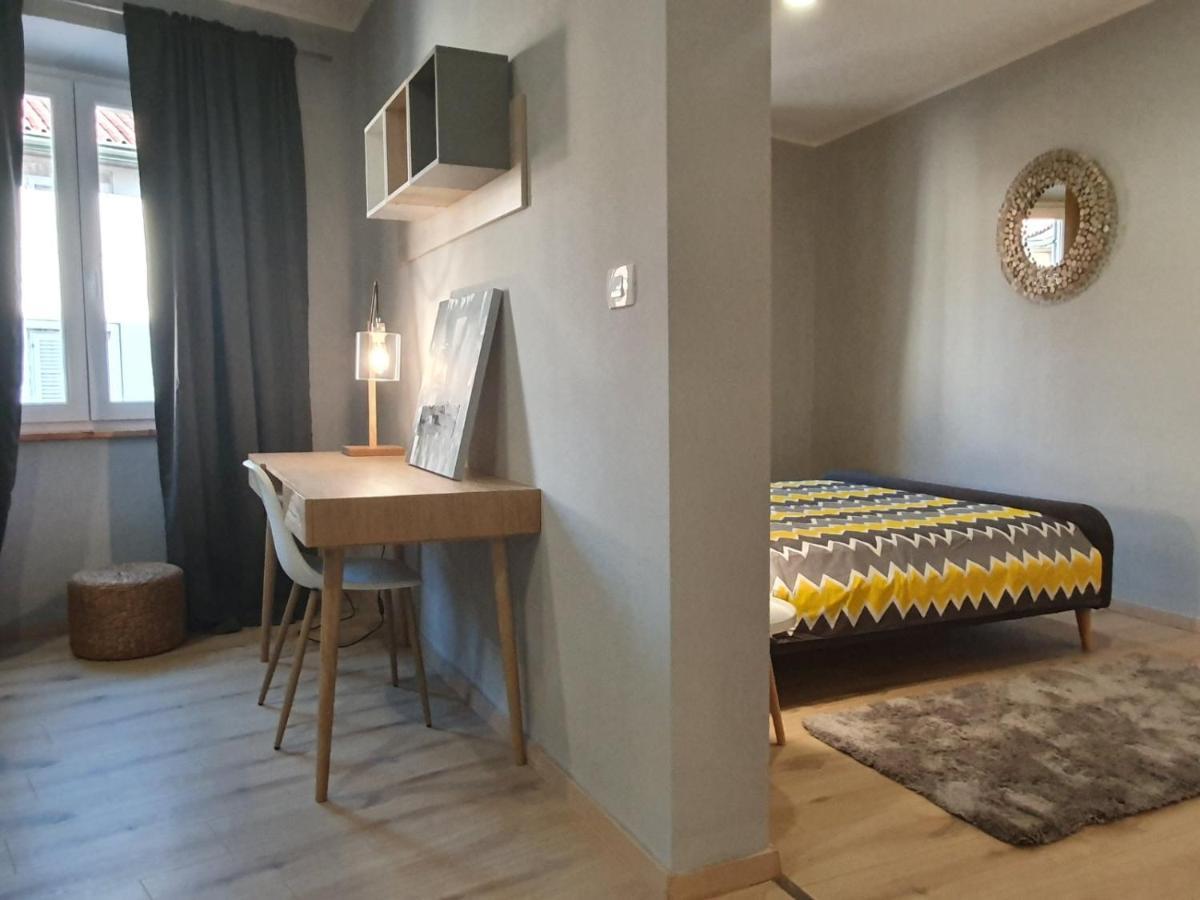 Piazza Foro With Free Parking Apartment Pula Bilik gambar