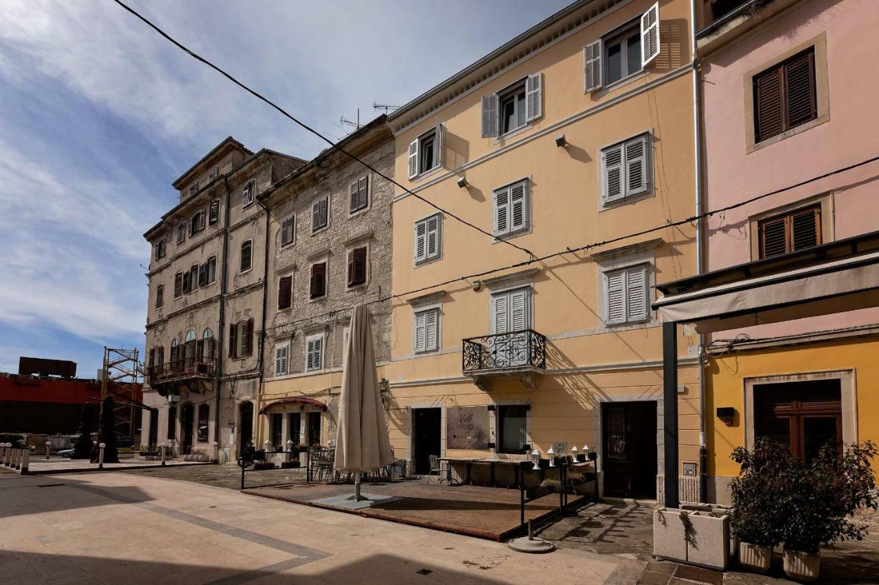 Piazza Foro With Free Parking Apartment Pula Luaran gambar