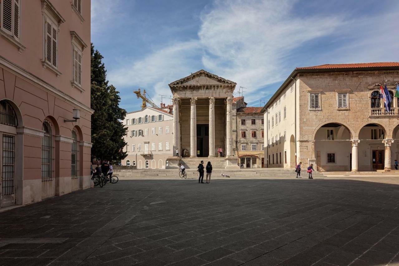 Piazza Foro With Free Parking Apartment Pula Luaran gambar